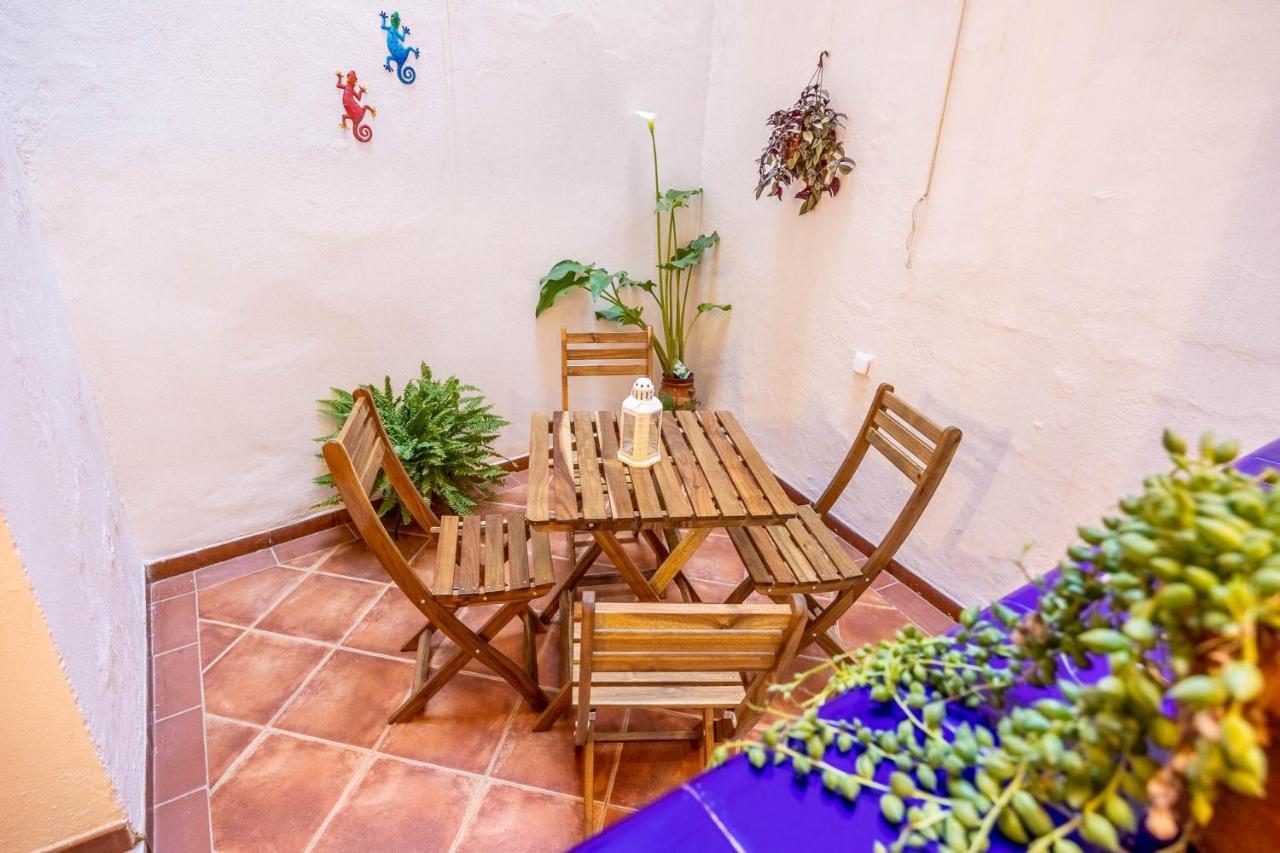 Palacios Malaver Suite Home Seville Exterior photo