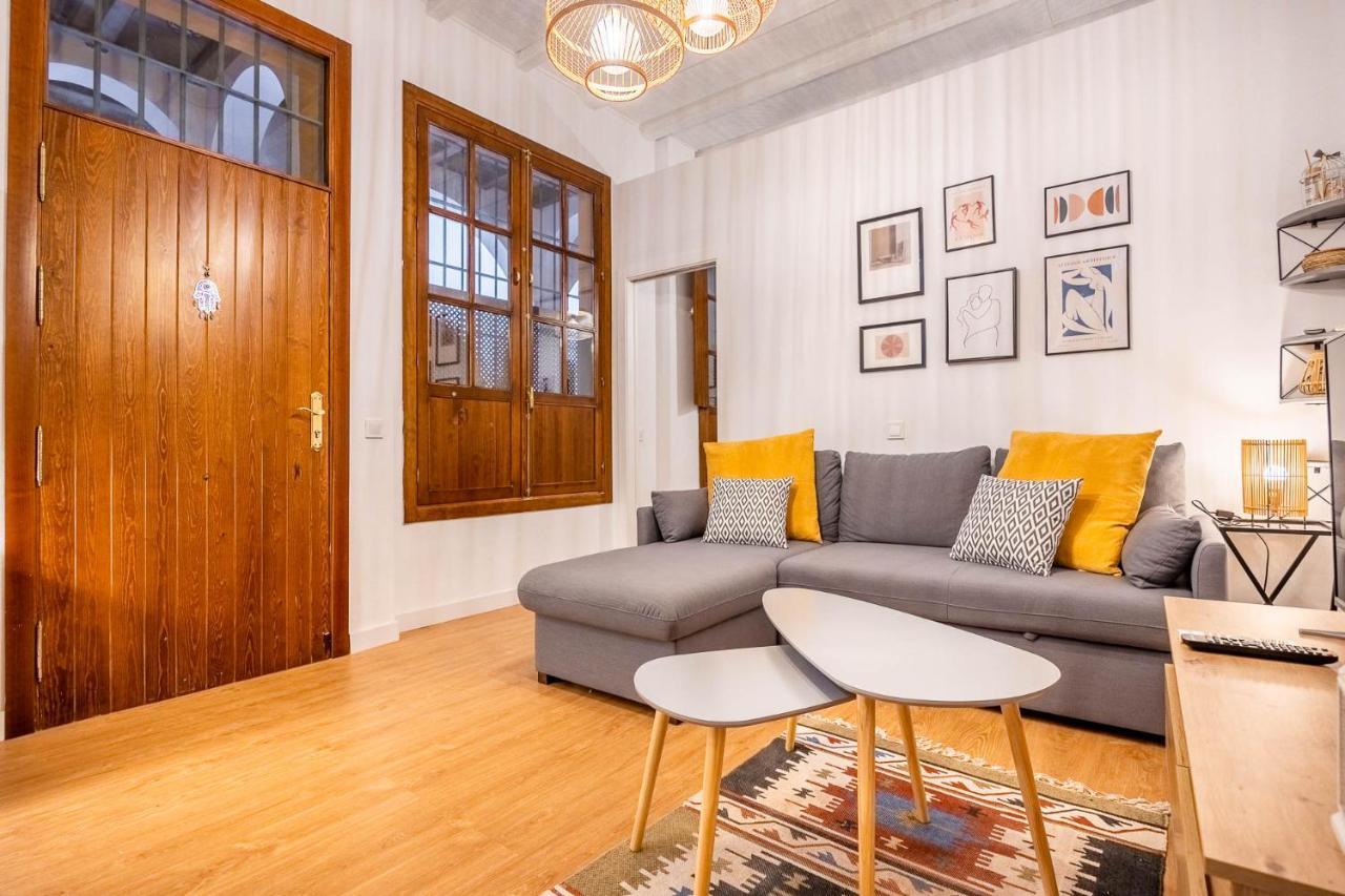 Palacios Malaver Suite Home Seville Exterior photo